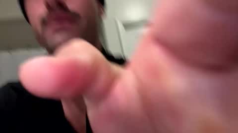 Clyde online show from February 1, 3:31 pm