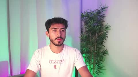 damon_frost online show from April 20, 11:30 pm