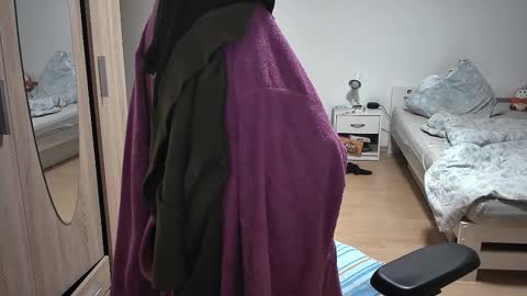 King Dan online show from October 1, 8:30 pm