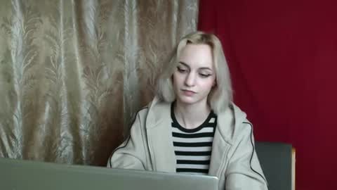 Dana online show from February 25, 4:46 pm