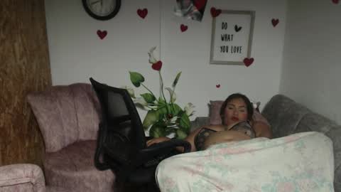 danalaleska online show from September 13, 9:34 am