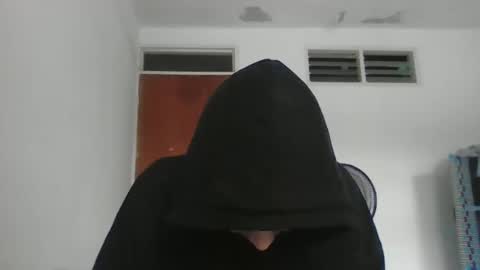 Snapshot of dani_42017 chatting on February 2, 12:02 pm dani_42017 online show from February 2, 12:02 pm