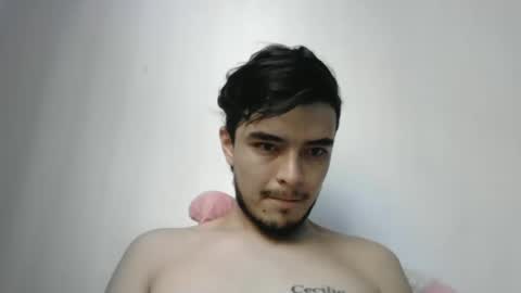 Snapshot of dani_42017 chatting on December 18, 11:56 am dani_42017 online show from December 18, 11:56 am