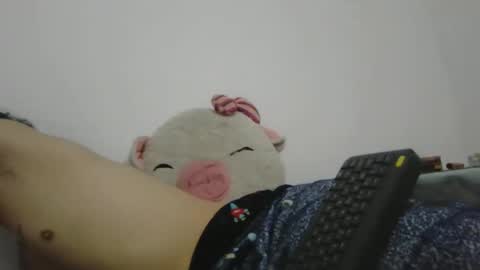 Snapshot of dani_42017 chatting on January 3, 12:07 pm dani_42017 online show from January 3, 12:07 pm