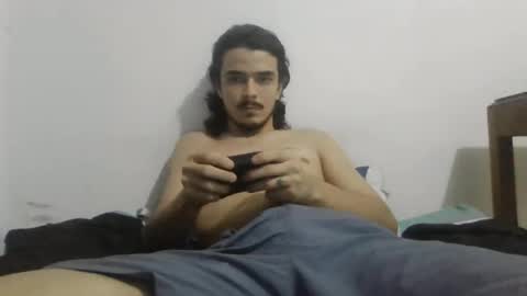 Snapshot of dani_42017 chatting on October 13, 2:24 am dani_42017 online show from October 13, 2:24 am