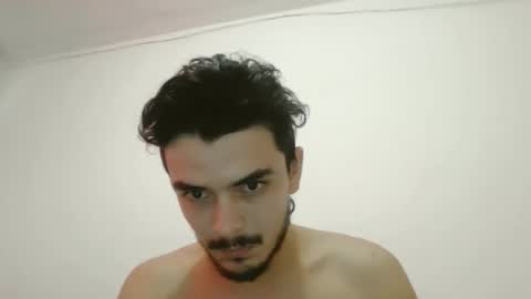 Snapshot of dani_42017 chatting on February 17, 1:44 pm dani_42017 online show from February 17, 1:44 pm