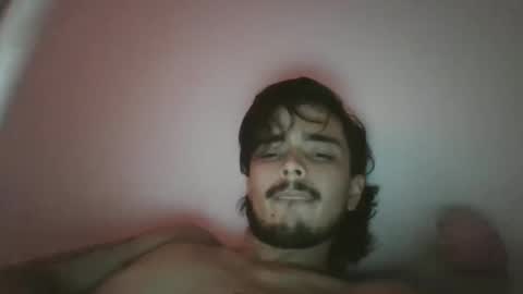 Snapshot of dani_42017 chatting on February 13, 8:24 pm dani_42017 online show from February 13, 8:24 pm