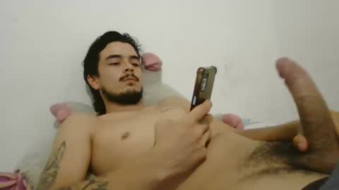 Snapshot of dani_42017 chatting on March 7, 9:27 pm dani_42017 online show from March 7, 9:27 pm