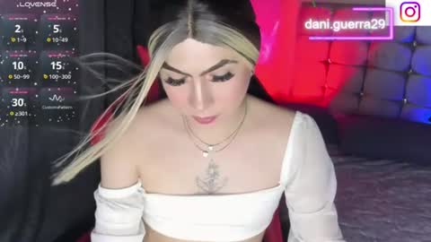 dani online show from June 14, 1:38 am