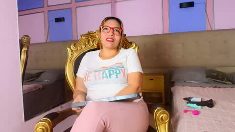 Dani Queen  online show from March 3, 12:23 pm