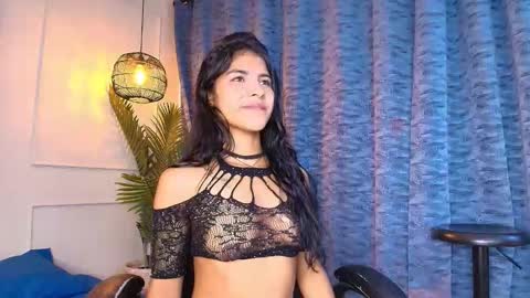 danibell_sweet online show from March 20, 9:20 pm
