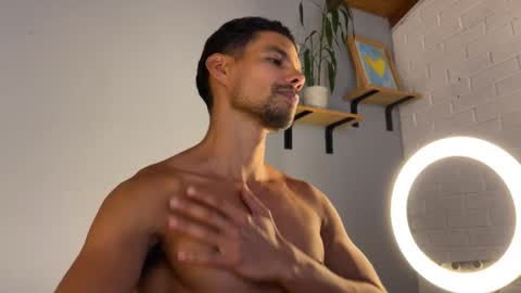 Daniel  online show from January 28, 7:53 pm