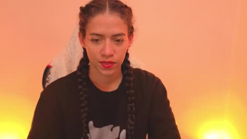 daniela_rivasthl online show from March 26, 5:46 am