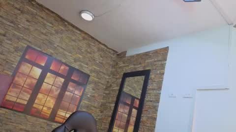 lorena online show from December 3, 7:58 pm