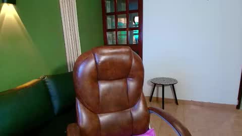 danielamonroe online show from November 17, 3:14 pm