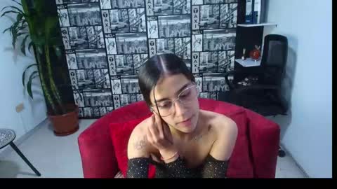 danielamonroe online show from February 16, 9:24 pm