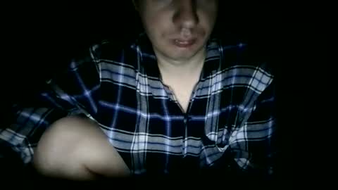 danielboi188 online show from January 16, 5:16 am