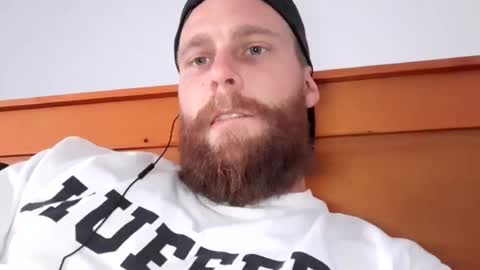 danieldayz online show from August 2, 1:29 am