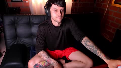 Daniele Bunny online show from February 14, 8:15 pm