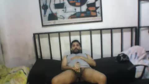 daniellaralarocca11 online show from March 11, 6:49 am