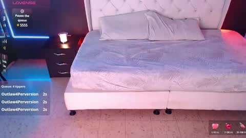 Danielle Smith online show from March 5, 2:46 am