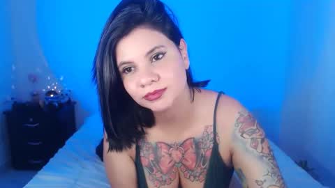 daniellerain online show from January 13, 1:56 am