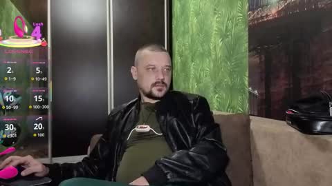 Snapshot of danielocool chatting on September 25, 7:59 am DanieloCool online show from September 25, 7:59 am