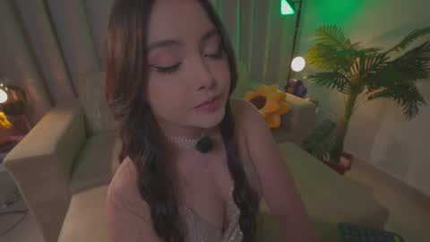      online show from November 26, 10:28 pm