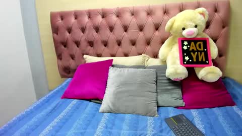 Snapshot of daniibelluci chatting on February 27, 10:22 am DaniiBelluci online show from February 27, 10:22 am