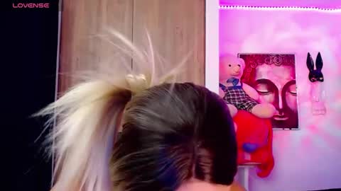 danipein online show from October 2, 11:42 am