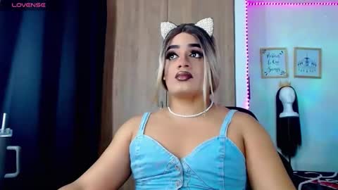 danipein online show from February 13, 10:40 am