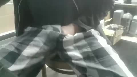 danl20012001 online show from December 22, 3:35 am