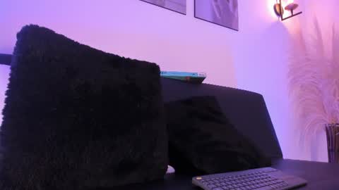 danna_adams1 online show from June 13, 9:47 pm