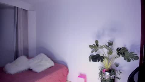 Snapshot of danna_stewart chatting on January 23, 1:41 am Paulina online show from January 23, 1:41 am