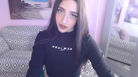 danna_wagner online show from December 22, 1:29 pm