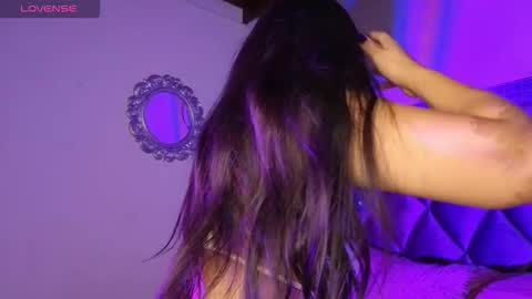 Danna  online show from December 16, 10:43 am