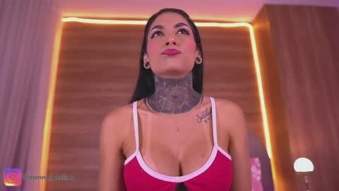 Danna Berlin  online show from March 16, 7:18 pm