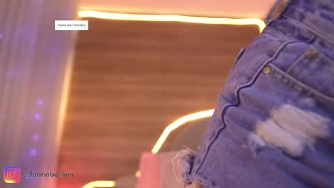 Danna Berlin  online show from April 18, 7:18 pm