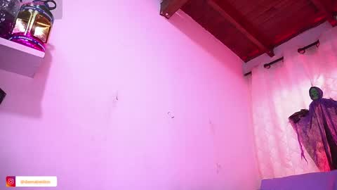 Danna Berlin  online show from October 29, 7:36 pm