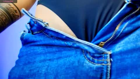 Danna Wells online show from March 31, 2:12 am