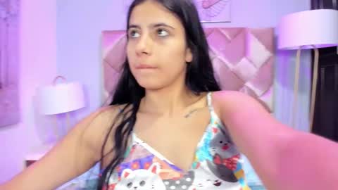 danniakross online show from September 14, 3:13 pm