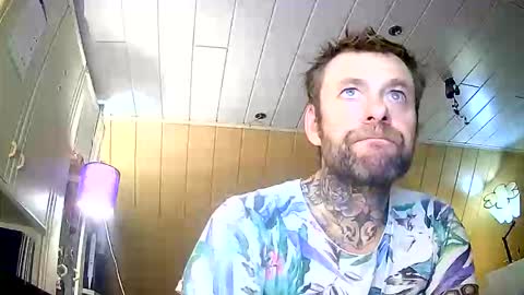 DannotDon online show from March 20, 6:13 pm