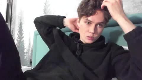 Snapshot of danny_love01 chatting on January 5, 5:41 pm danny online show from January 5, 5:41 pm