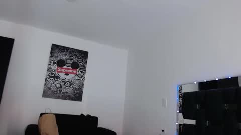 Danny  online show from February 9, 4:07 pm