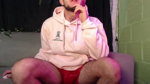 dante_bear online show from April 20, 11:24 am