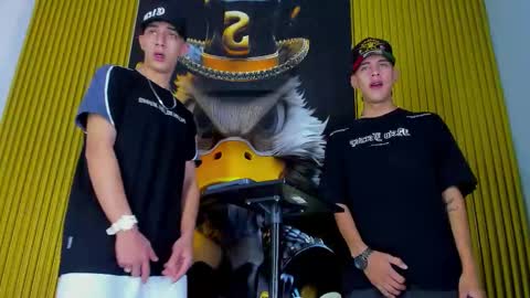 dante_brown1 online show from October 29, 10:43 pm