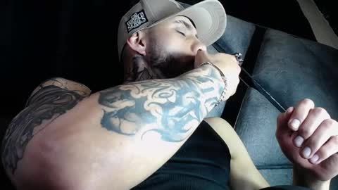 dante_d_angelo_ online show from May 19, 7:37 am