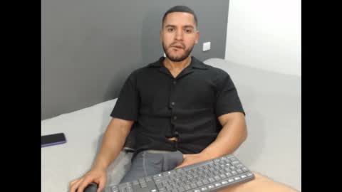 dantebrown1 online show from October 14, 12:02 am