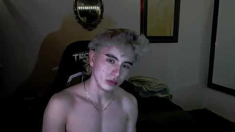 danteobscuro online show from November 17, 4:15 am