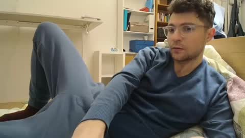 Daniel online show from March 5, 8:32 pm